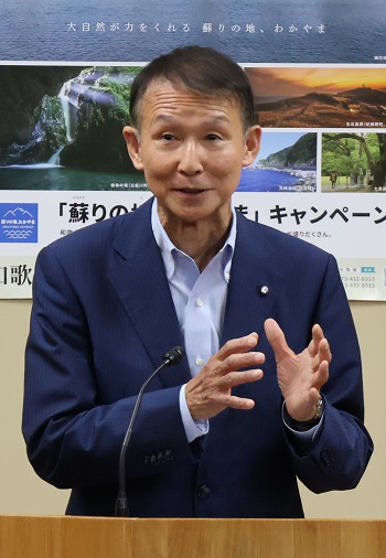 知事画像